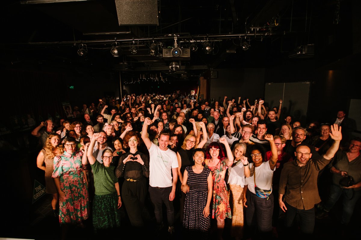 What a wonderful night 💫 A huge crowd crammed into The Outpost Bar to hear our plan to win 10 seats & break apart the two-party system in Qld. Bring on the state election ✊ Now is the perfect time to get involved in our big positive campaign for change: greens.org.au/qld/volunteer