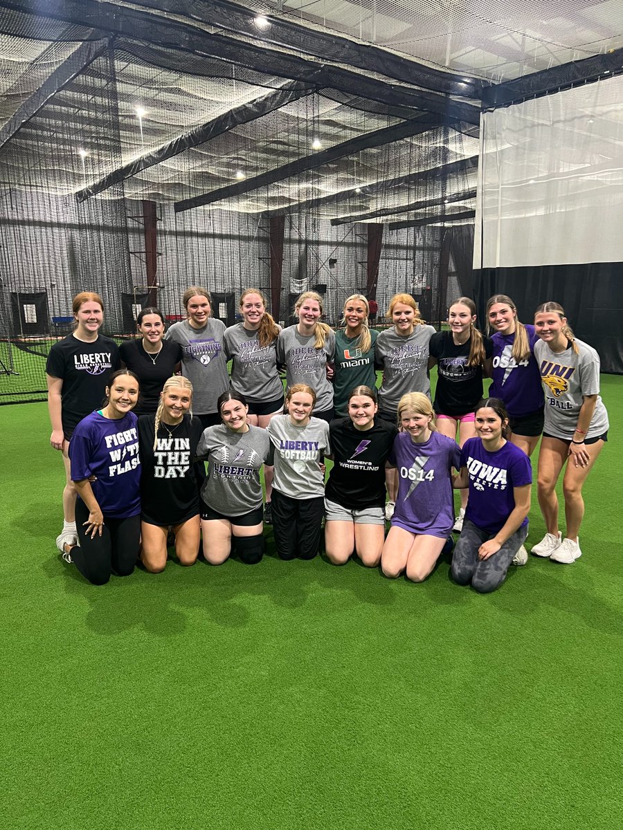 Thank you @DiamondDreams for letting us practice at your awesome facility today!! Can't let a little rain get in our way 🥳🥳