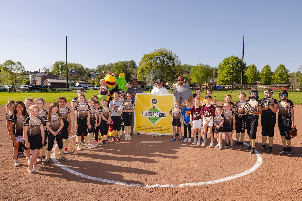 We joined Highmark and Chartiers-Houston Girls Softball Association tonight for a special pre-game event at the Chartiers-Houston Softball Fields to unveil field improvements as part of the Fields for Kids program after the organization faced severe flooding in early April.