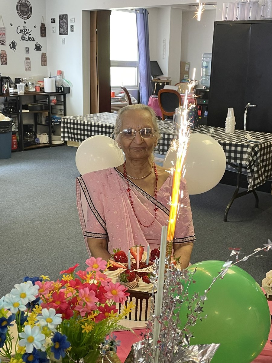 indiahomeusa's tweet photo. Sending warm wishes to our most dedicated volunteer Usha Aunty on her 80th birthday today! Grateful for her unwavering commitment to supporting India Home since the very beginning in 2007 🎉🎂 #HappyBirthday #grateful #indiahome https://t.co/5YOGH9c1HV