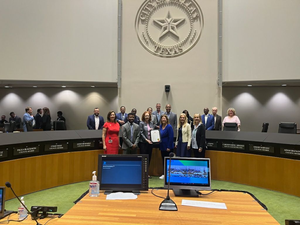 #EuropeDay (May 9th) is just around the corner! The @cityofdallas presented a proclamation to @eacctexas this week to celebrate the peace and unity in Europe. We are thrilled to have EACC-Texas in the #DallasInternationalDistrict at the #PrismCenter.