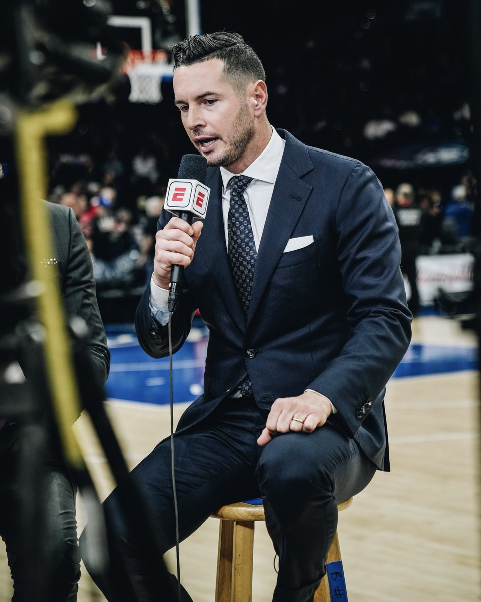 JJ Redick is a “real candidate” if the Lakers open up their coaching search 👀 (Via ESPN)