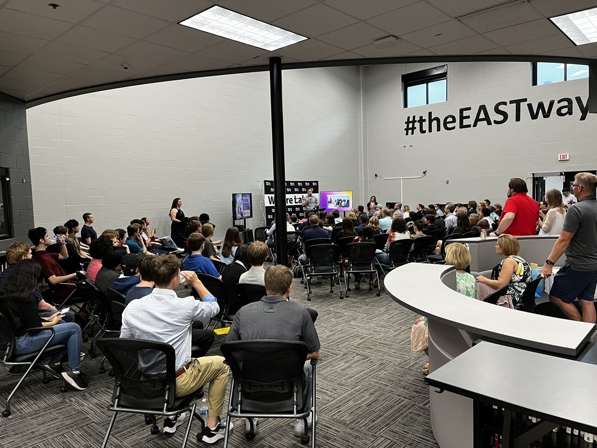 So excited to honor the amazing accomplishments of @LakotaCyber students at their end of year banquet! This program produces so much cyber talent that feeds directly into our armed forces, colleges, and the #cybersecurity industry! @FirebirdTweets @EAST_HAWKS