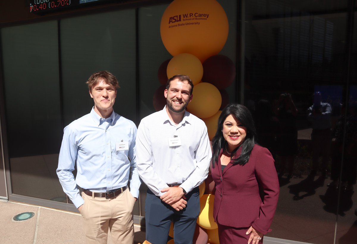 Arizona Treasurer Kimberly Yee attended the ribbon-cutting ceremony for the @CharlesSchwab Financial Access and Research Lab at @ASU's @WPCareySchool. This investment will empower current and future students with the technology and resources to support their bright futures.