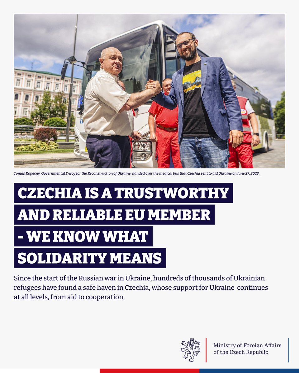 チェコ：EU加盟20周年🇨🇿🤝🇪🇺
チェコは、安全保障と繁栄という主な目標を掲げ、誠実で信頼できるEU加盟国として行動しています。
#CzechEmbassyTokyo
#20YearsTogether