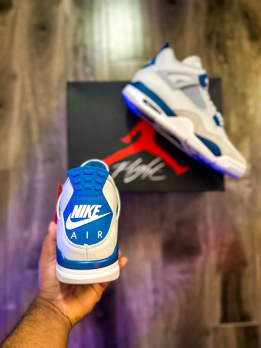 Despite multiple push backs, and a #shockdrop last month. The “Military Blue” 4s officially drop on May 4th!!! 

Are you coppin?? 

#shockdrop #airjordan4 #jordan4s 
#MilitaryBlue4s #snkrsapp #sneakerhead #kotd