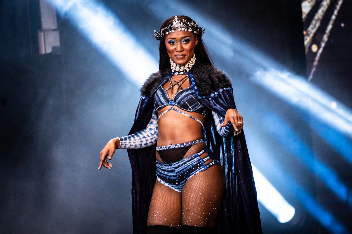 Ring of Honor's Queen Aminata @amisylle #ROH