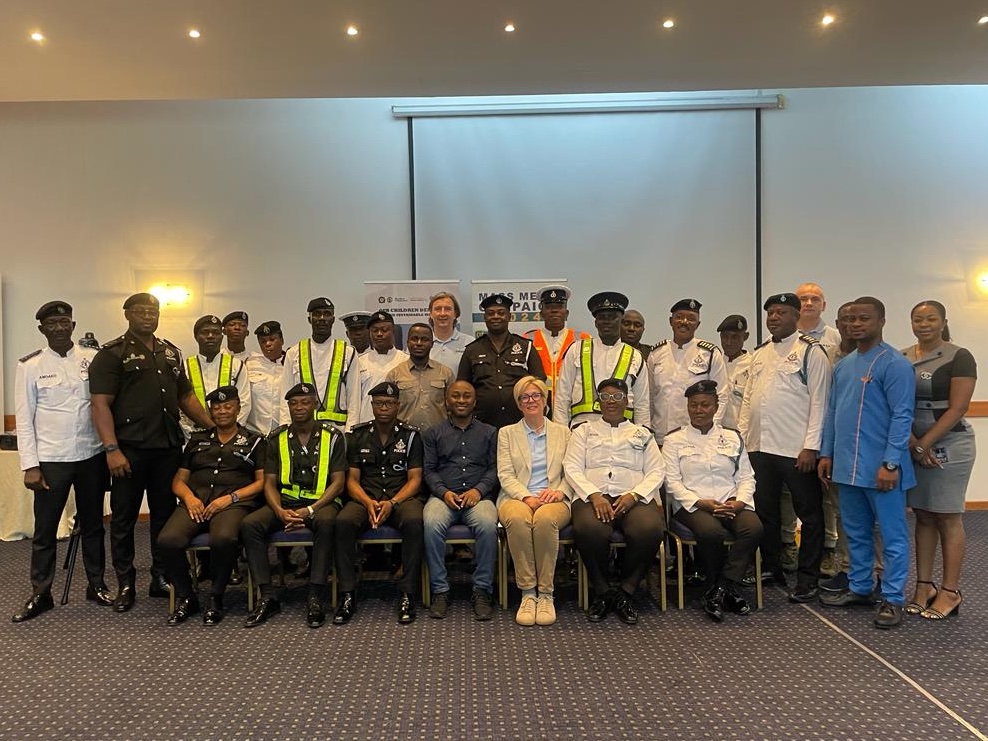 Together with GRSP-trained officers, #GRSPRoadPolicing conducted a speed enforcement workshop in Accra, Ghana. 🇬🇭 Participants reinforced their knowledge of speed, the Safe System approach, speed measurement technology and safer roadside checkpoints. #RoadSafety | #BIGRS