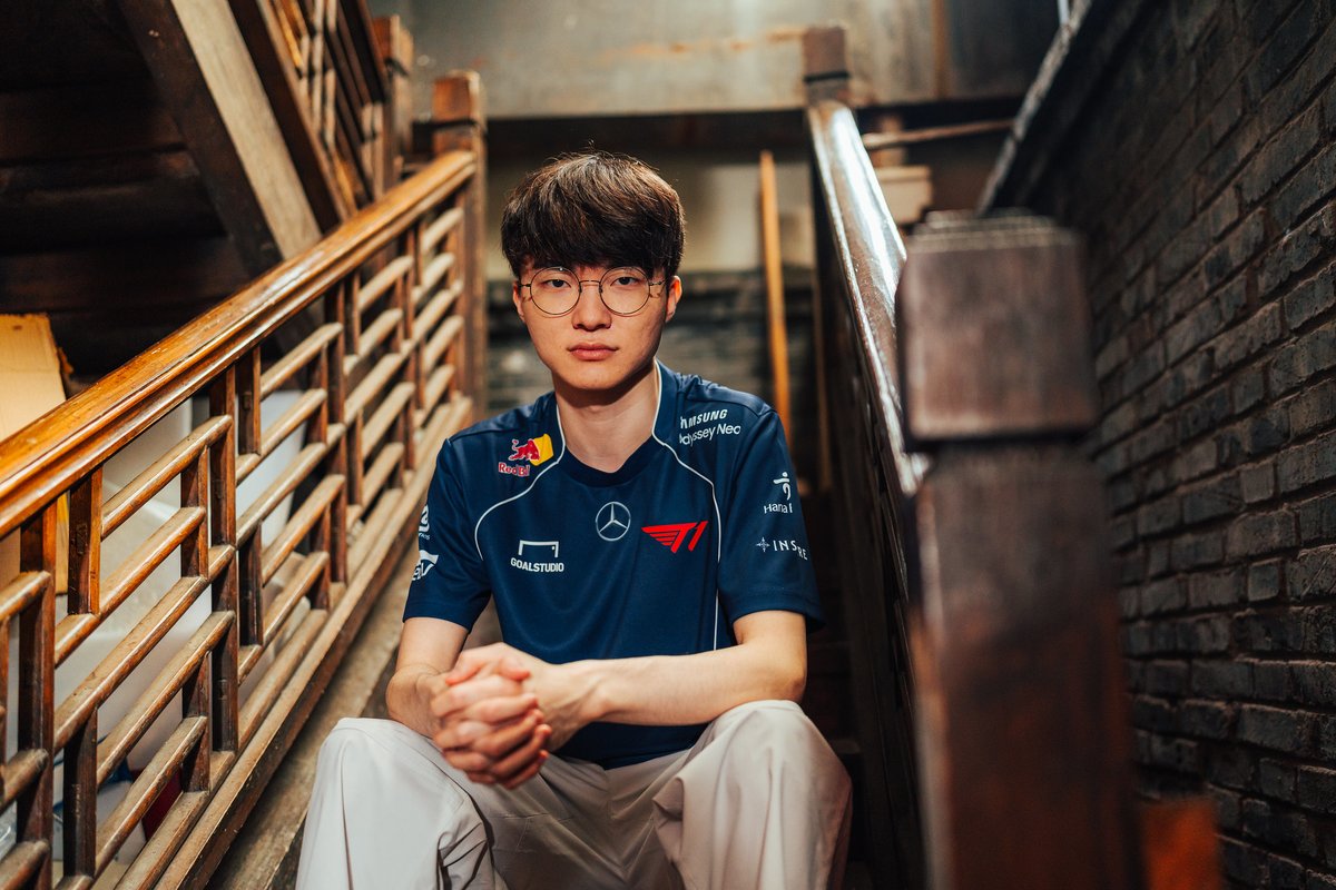 Jensen has played Faker 8 times in his career, dating back to 2016

He has never beat the GOAT

Tonight, he takes his shot one more time

FlyQuest vs. T1