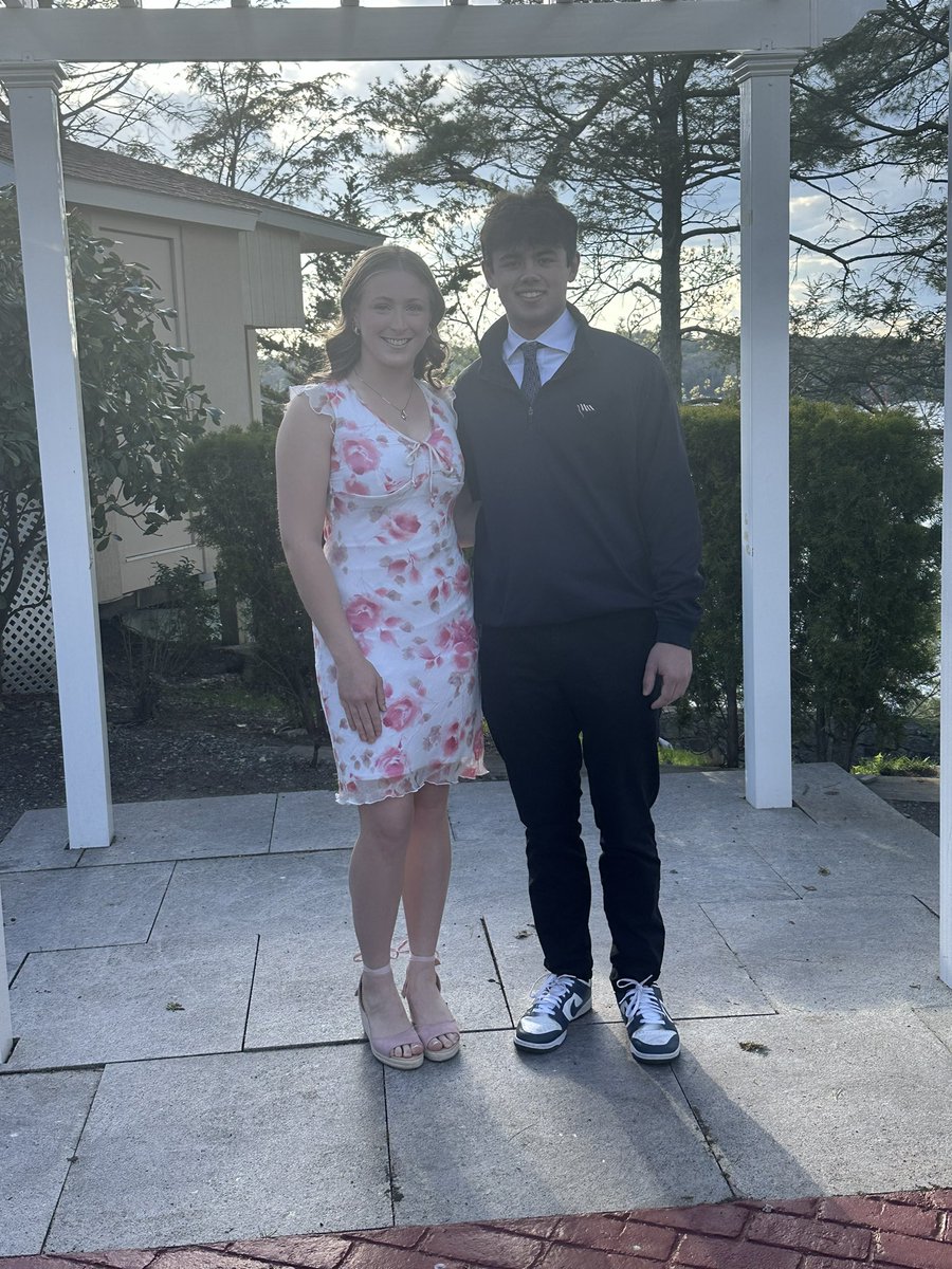 FranklinAthletics (@fhssports) on Twitter photo Congratulations to Franklin’s Hockomock League Scholar-Athlete Award recipents; Liz Hopkins and Andrew O’Neil!! 💙🩵🤍🏆🎉 <a href="/HockomockSports/">HockomockSports</a> Congratulations to Franklin’s Hockomock League Scholar-Athlete Award recipents; Liz Hopkins and Andrew O’Neil!! 💙🩵🤍🏆🎉 <a href="/HockomockSports/">HockomockSports</a>