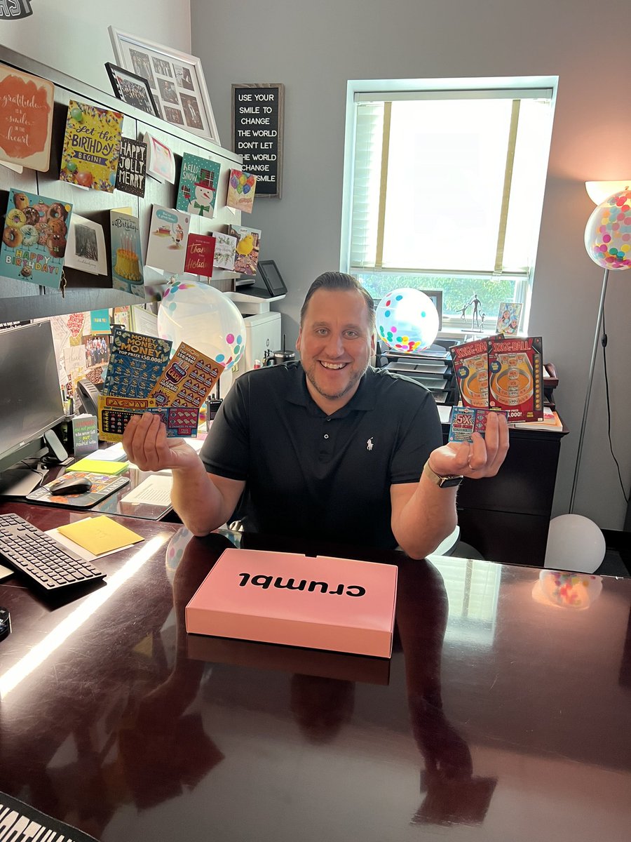 😊 So #blessed to be the leader of the #TheBestSchoolAround! I was showered with love for #NationalPrincipalsDay! 🥳 Thank you isn’t enough. 🤍🐆🖤#ProudPrincipal @NWHSPTSA @NWHSBoosters @nwhs_sga @NWJagsAP @APWhitely_Jags @NorthwestAPLee @nikki_coquijags @AP_ews_NWJags