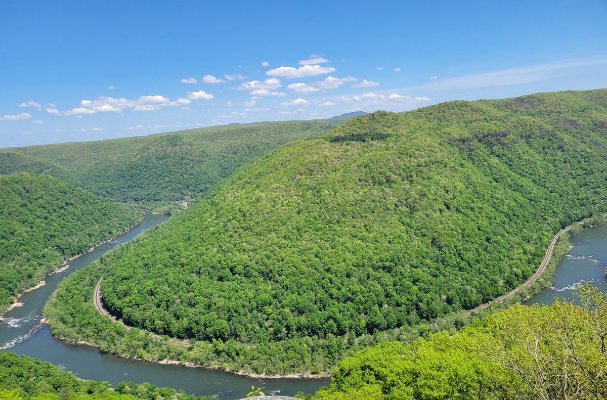 Wild, wonderful West Virginia.
New River as seen from overlook at Grandview State Park
