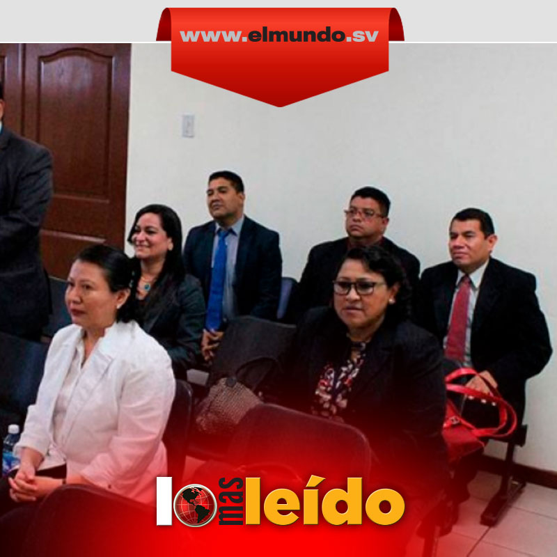 #LoMásLeído | Seis exfiscales ligados a caso 'Corruptela' enfrentarán juicio en junio 

> dem.sv/flrv7