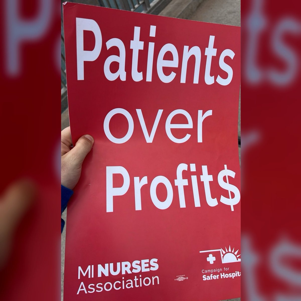 Team Lorinser at the pop up rally for striking nurses in the Soo. Michigan Nurses deserve fair pay, safe working conditions and safe staffing levels. #SaveOurSoo #MI01