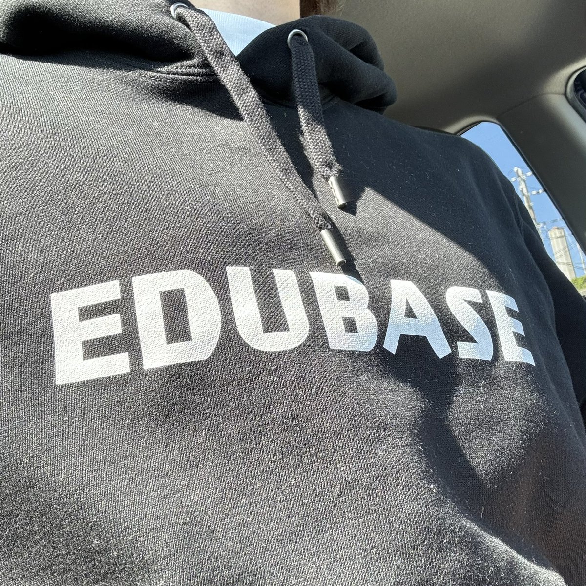 着てはいるんだ。。。

#EDUBASE
#EDUBASEFES