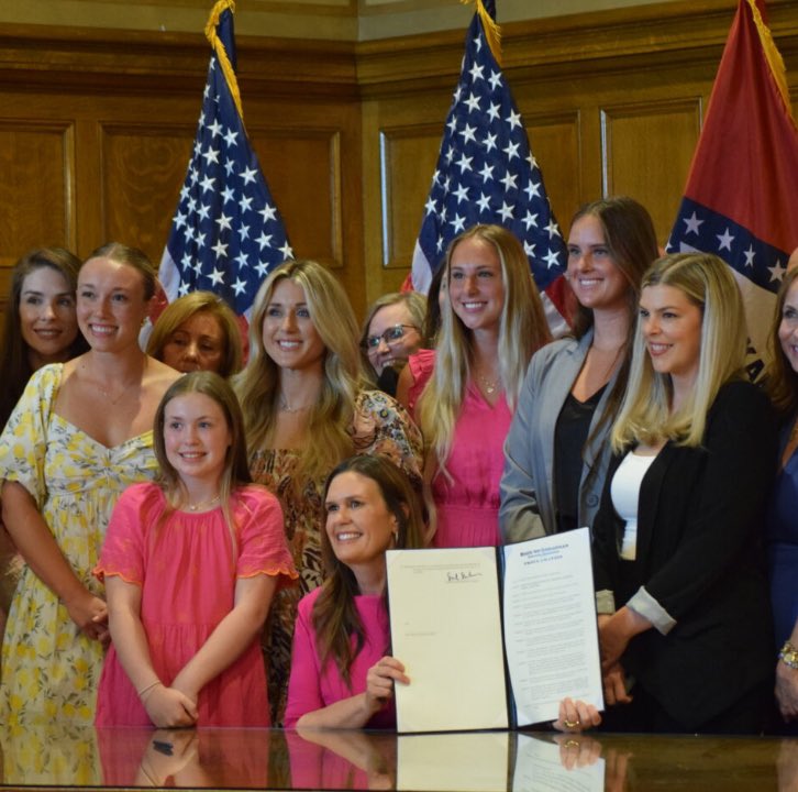 Arkansas Governor signs new executive law to protect women. 

Gov. Sarah Huckabee Sanders signed the new order in response to Biden’s TITLE IX changes that added protections for transgender athletes. 

The new law states: 

“Students must not be forced to shower or undress with…