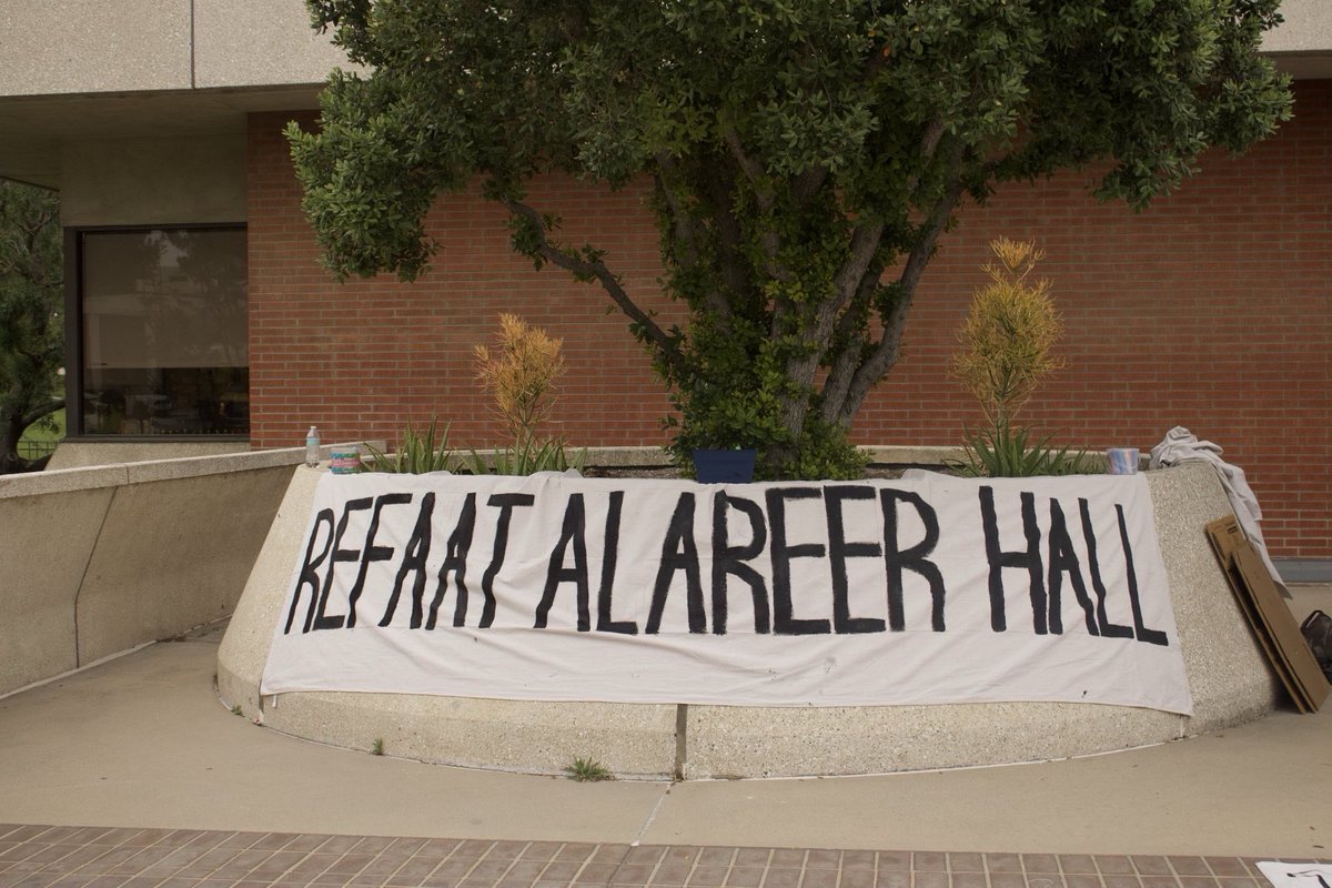 Scenes from today at Cal State Long Beach. They’ve renamed a building to be “Refaat Alareer Hall.” Team Boink was out there. ALL POWER TO THE STUDENTS! A #FreePalestine in our lifetime!