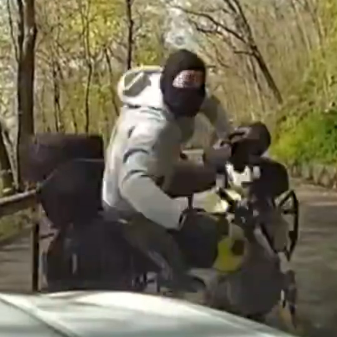 @CollinRugg No helmet and hiding his face while speeding that could have put those people at risk. Have to side with the Police on this one. Play stupid games...