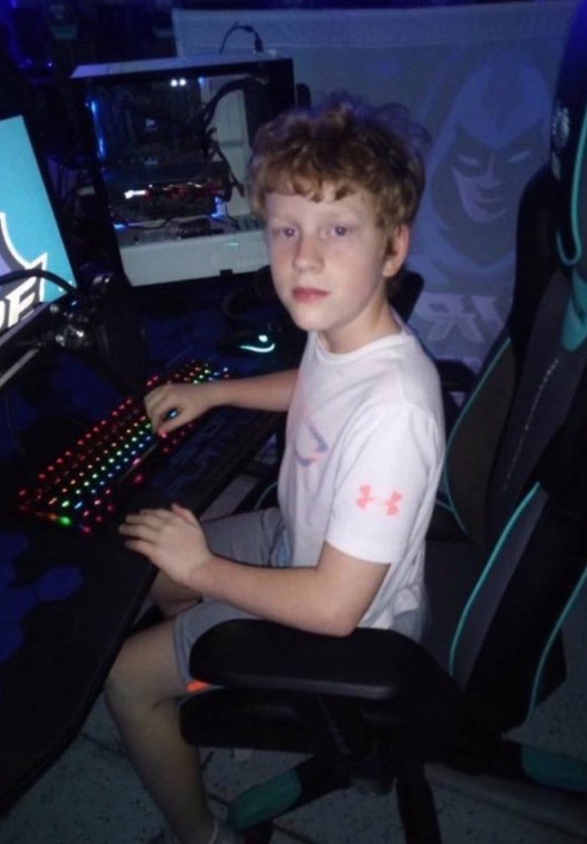 "Check out this memecoin the dev is based!"

The dev: