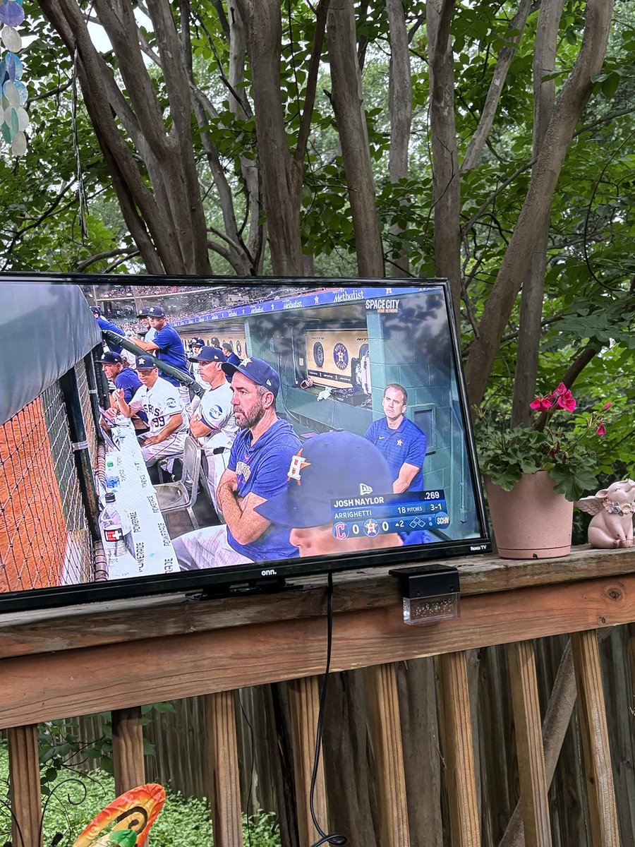 Hey, JV! 😍 Astros, don’t make me regret pulling this cover off my tv, knowing full well it’s gonna rain again tonight!! #Relentless