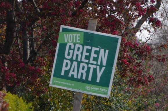 🚨 Greens GAIN Byker ward in Newcastle. 🟢 GRN 57% (+42) 🔴 LAB 36% (-22) 🔵 CON 5% (-17) 🟠 LD 3% (-3) Green GAIN from Labour (32% swing)