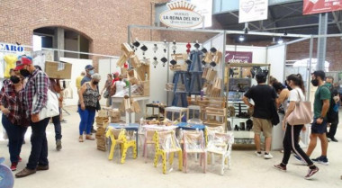 #CubaHonra,La Feria Nacional de Artesanía Arte para mamá inició en esta capital desde hoy y se extenderá hasta el venidero sábado 11 de mayo.Según informó el Fondo Cubano de Bienes Culturales. #IzquierdaPinera.  #IzquierdaLatina