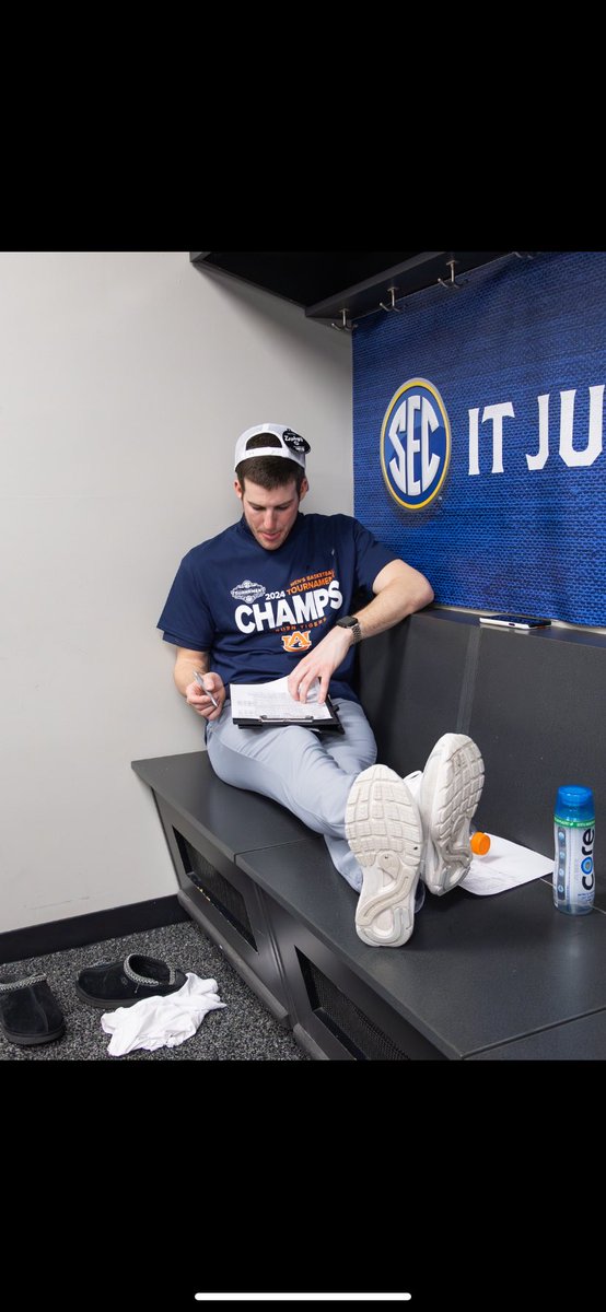 After 2 incredible years, I’m graduating from Auburn with a Master’s in Education and therefore concluding my Graduate Assistantship.

Thank you to Bruce Pearl and his staff for giving me the opportunity of a lifetime. I’m excited to see where basketball takes me next! #WarEagle