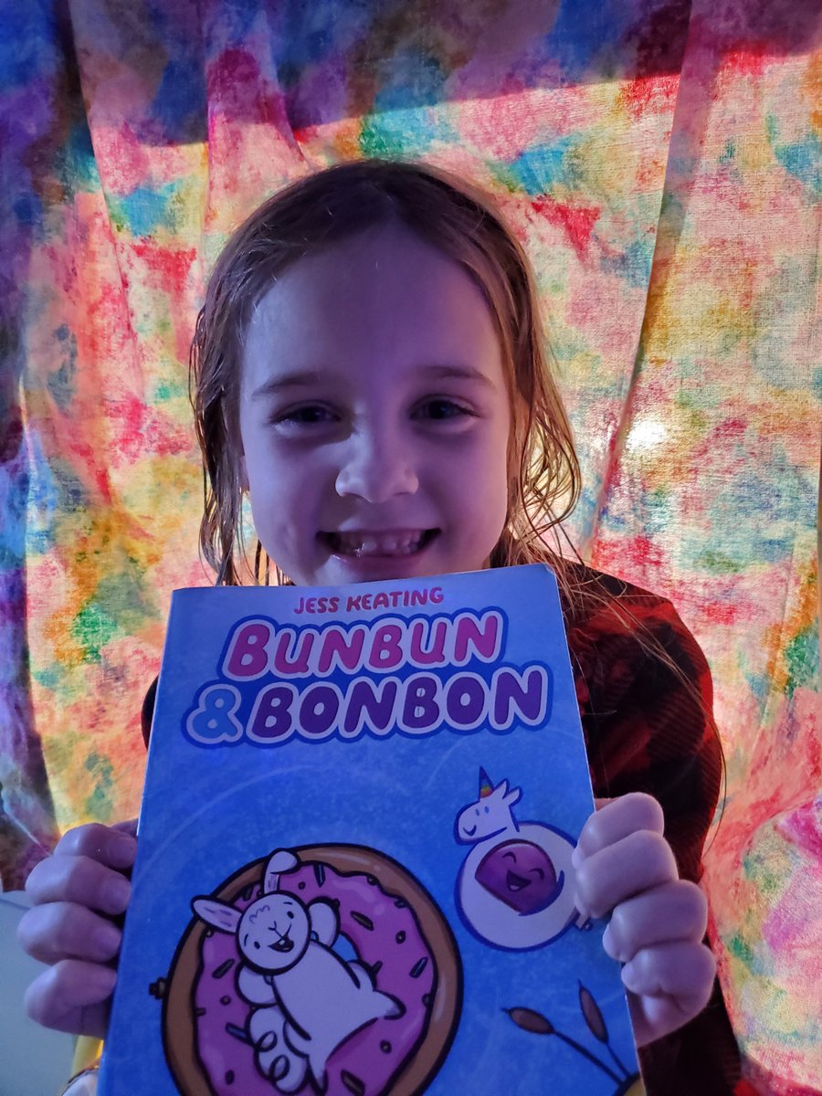 Hello @Jess_Keating we just finished Bunbun &amp; Bonbon Hoppy Go Lucky and dad is told to relay this message: "I loved this book because I love unicorns, and I really liked Bunbun &amp; Bonbon." She read most of it herself :) thank you!