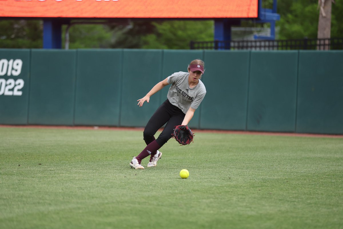 AggieSoftball tweet picture