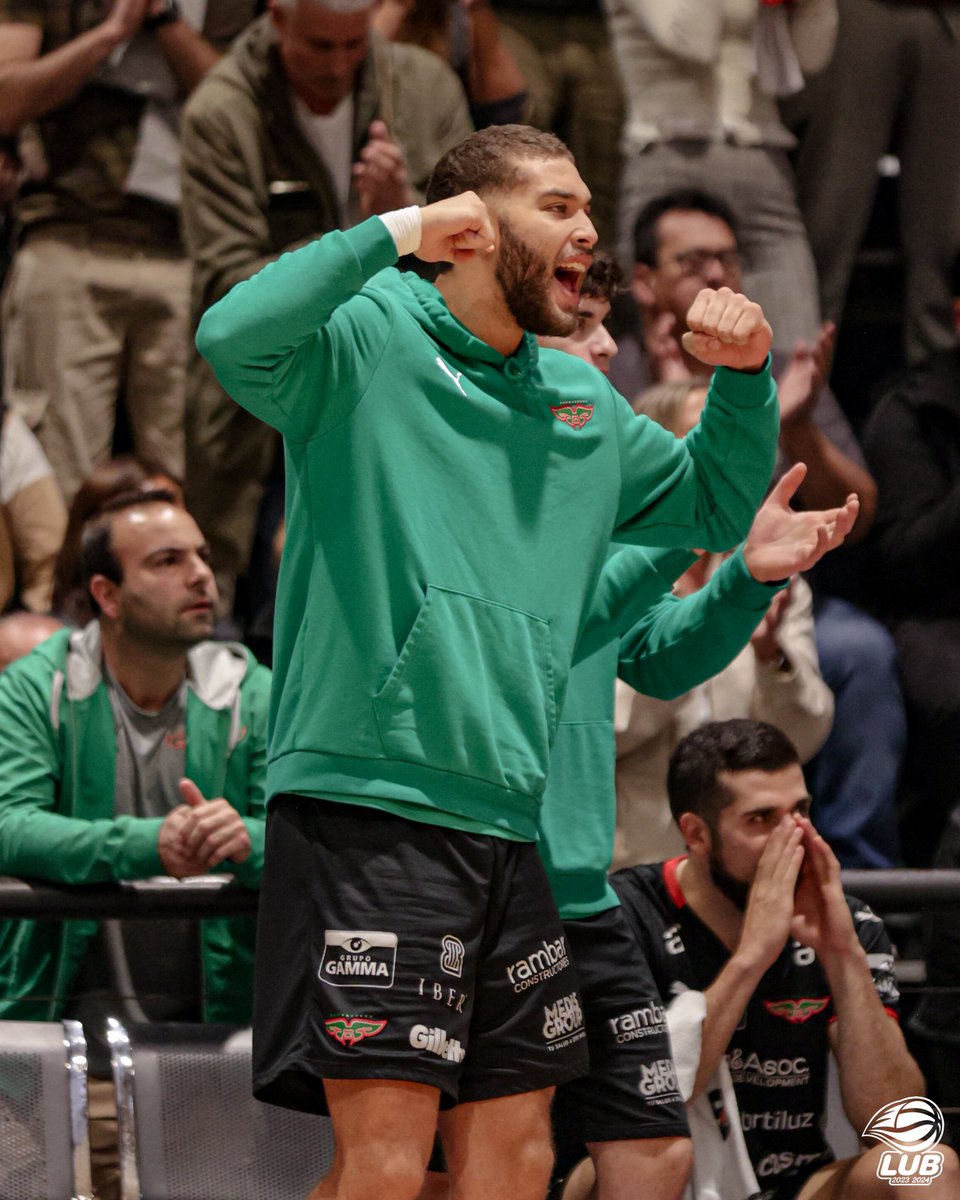 🔝 El cierre de @Aguada_oficial, una locura. 

🔴🟢 Serie 2️⃣-0️⃣ para el aguatero

🏀 #LaLiga