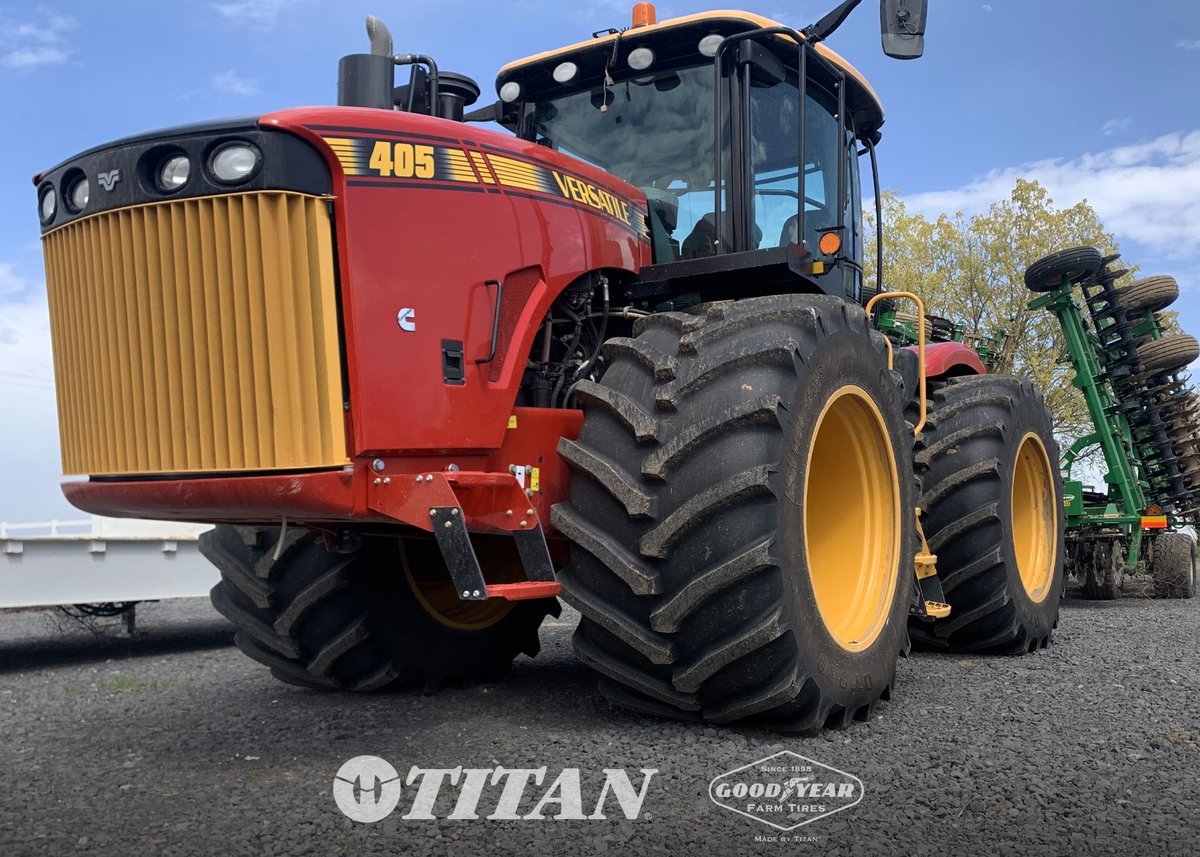 GoodyearFarm's tweet photo. This Idaho Versatile 405 relies on LSW1100/45R46 DT930 Goodyear Farm Tires growing sugar beets, wheat, barley, and more! #goodyearfarmtires #titaninternational #LSWtires #Farming https://t.co/8zl2q5ovzU