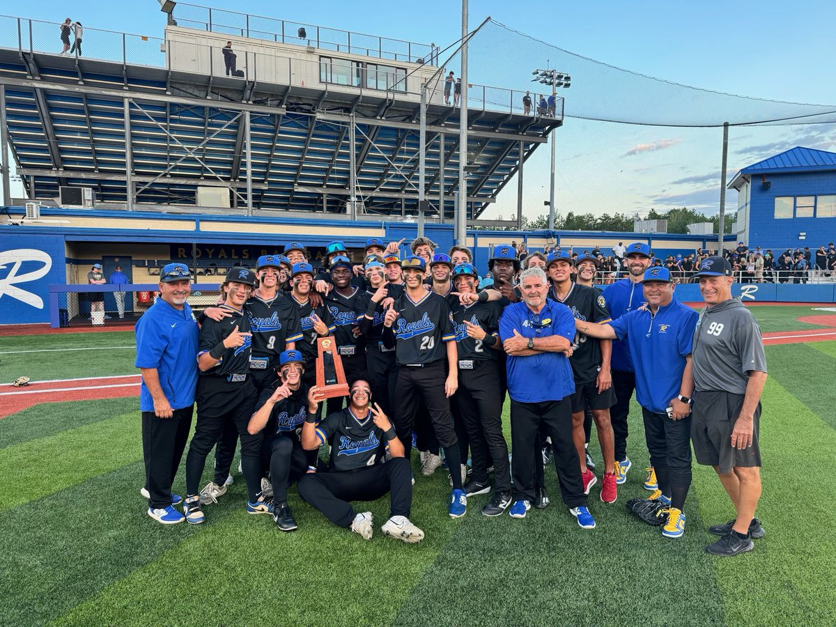 The First Academy Baseball tweet media