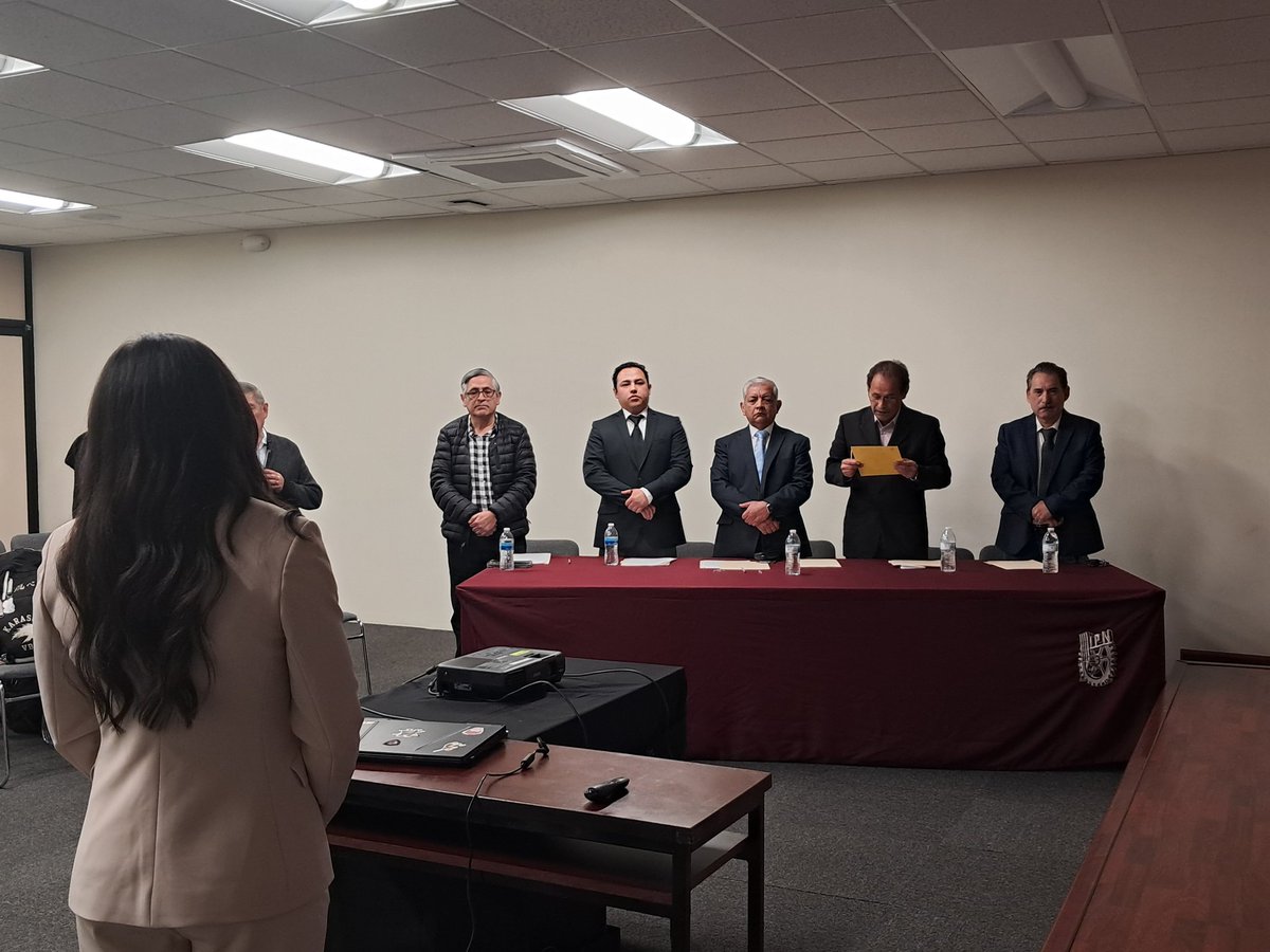 Citediipn's tweet image. Felicitamos a Cynthia Olvera Pimentel por su obtención del grado de 🎓Doctora en Ciencias en Sistemas Digitales de @CITEDI con el tema: &quot;Clasificación de señales EEG mediante cómputo inteligente cuántico&quot;.

¡Muchas felicidades Dra. Olvera! 🤗💻📚📊

#IPN #Citedi #Posgrado