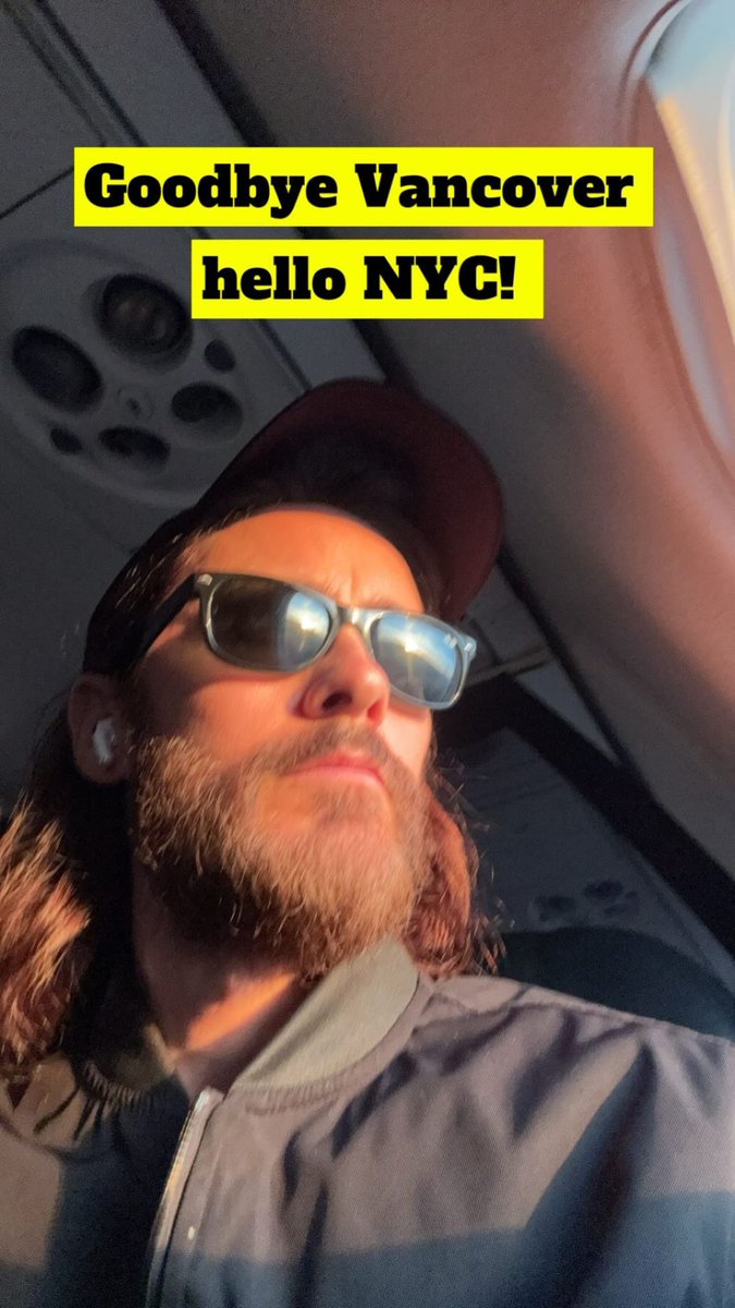 There he is! I've missed that face ❤️‍🔥❤️‍🔥❤️‍🔥 #JaredLeto