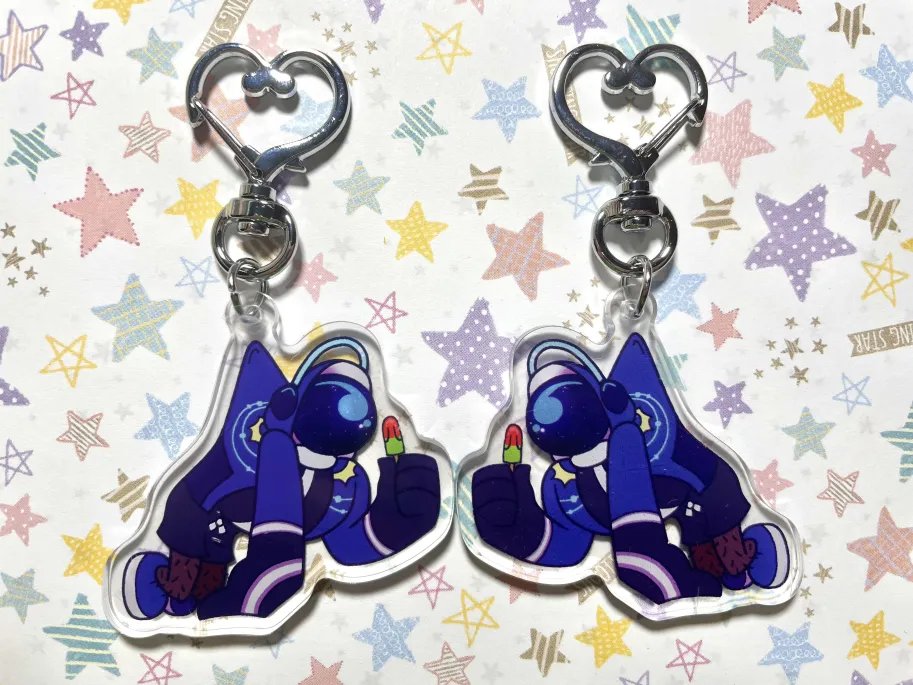 Double sided KEYCHAINS WOOP WOOP
Check 'em out on my etsy (a) tietoons!

#nsr #neonnova #neonj #djss #djsubatomicsupernova #nostraightroads