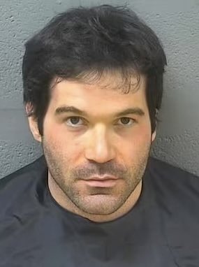 CollinRugg's tweet image. NEW: American Airlines flight attendant Estes Carter Thompson III indicted for secretly filming a 14-year-old girl going to the bathroom on the plane.

Police say Thompson had recordings of four other girls, 7, 9, 11 &amp;amp; 14, on his phone.

The incident happened when Thompson…