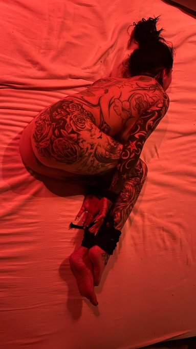 N&auml;chtliches Date mit User aus meiner Livecam - gestern kennengelernt und heute Nacht gleich von Ihm benutzen