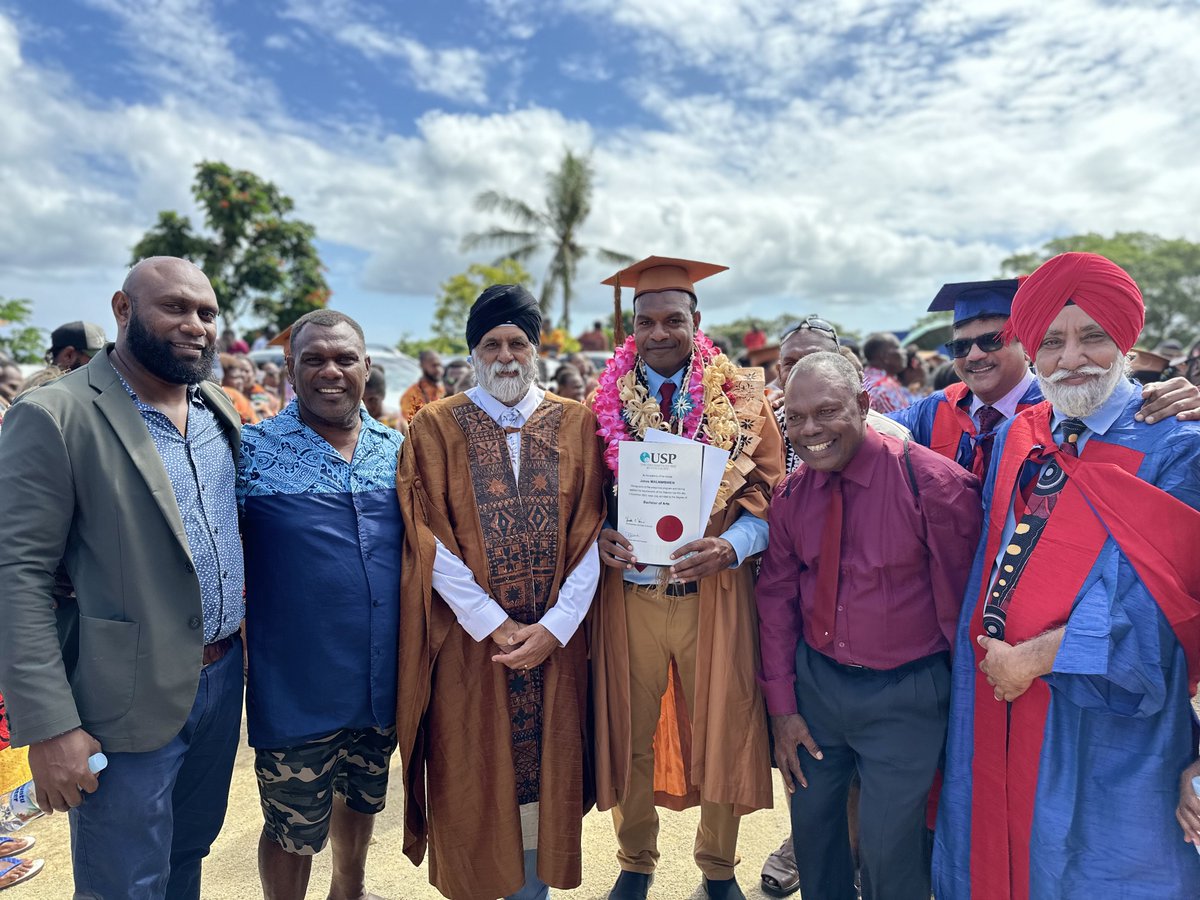This is indeed a magical moment for you and your family. A hearty congratulations to all our graduates 🎓 who received their certificates, diplomas and degrees at the Vanuatu Graduation Ceremony.