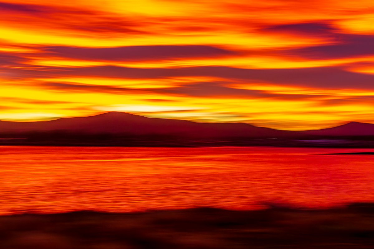 Sunrise - April 25, 2024

You may have seen my Lenticular Clouds ICM image (if not see my 📌), well this was the opposite direction as the sun lit the sky on fire in honour of ANZAC Day.

Did I tell you I love making ICM Photographs?