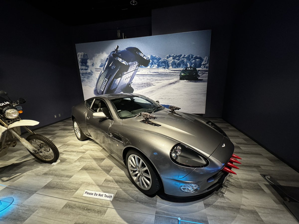 mikejonesradio's tweet image. Part 2 of tonight at the @IntlSpyMuseum with @EITMonline &amp;amp; @DC101 for #BondInMotion. @007