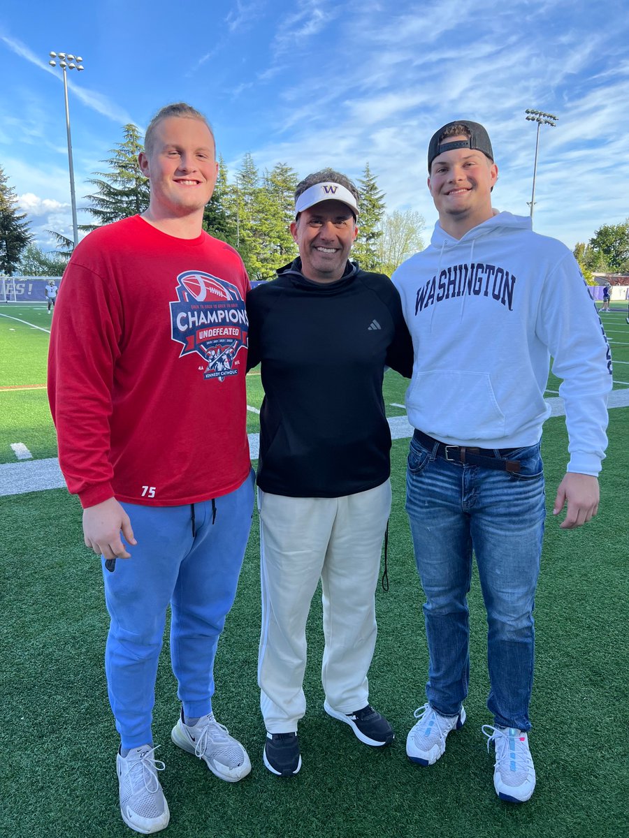 Another great day for football at the UW! Caught a practice yesterday @ColmanBrusa2026 Thanks @CoachJeddFisch @UW_Football @CoachOmura @ErikHamburg