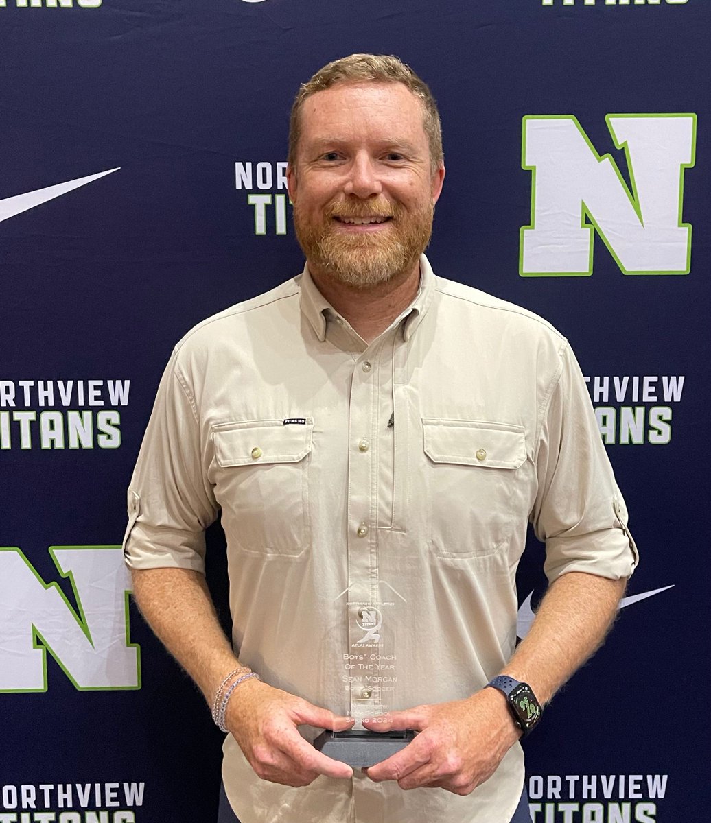 Congratulations to Varsity Boys Headcoach Sean Morgan who was recognized as the Coach of the Year at Northview Spring Sports Atlas Awards!