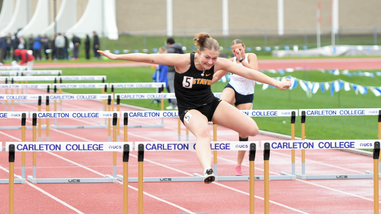 .@GustieTFXC kicked off championship season at the MIAC Multi Event Championships, with three Gusties competing in Northfield.

Day 1 Recap: gogusties.com/news/2024/5/2/…

#GoGusties | #d3tf