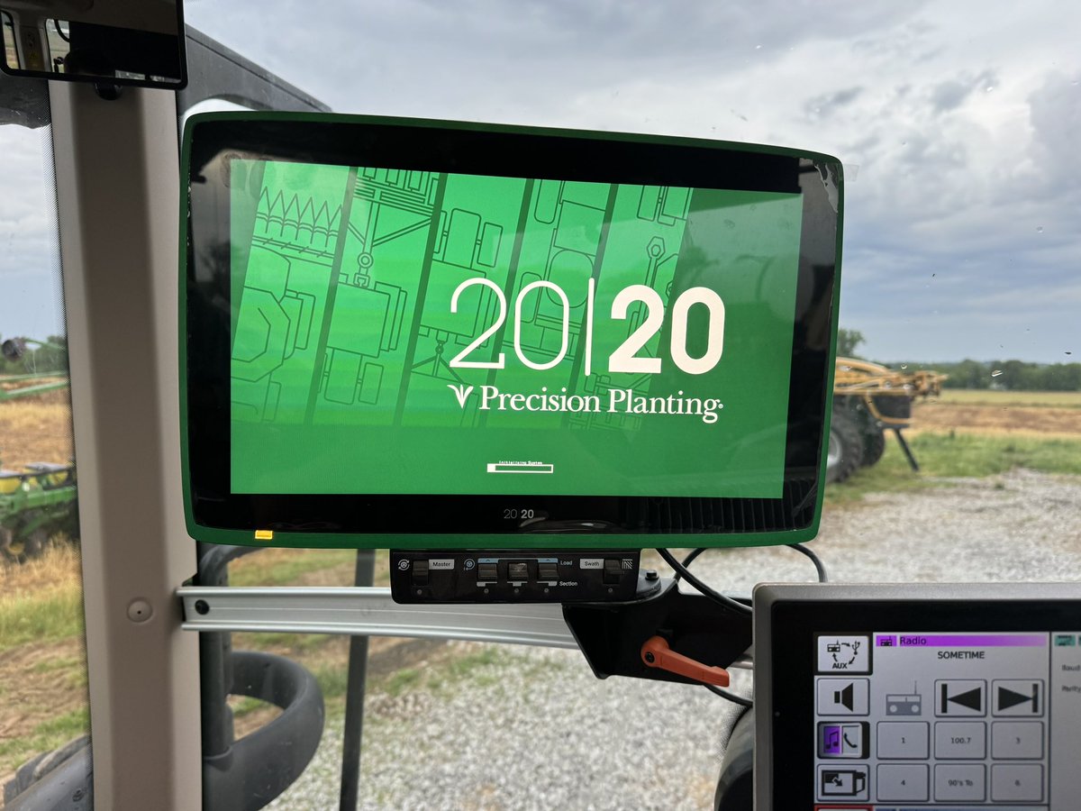 Southern FS - Precision (@precision_sfs) on Twitter photo Big dawg! <a href="/PrecisionPlant/">Precision Planting</a> 16” Gen3 display Big dawg! <a href="/PrecisionPlant/">Precision Planting</a> 16” Gen3 display