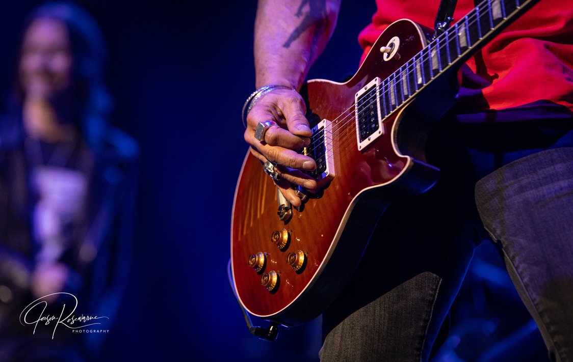 ⚡ Slash en Melbourne, Australia 🇦🇺 | 27/02/24

📸: Jason Rosewarne

•
•
•

#slash #smkc #johncainarena #theriverisrisingtour