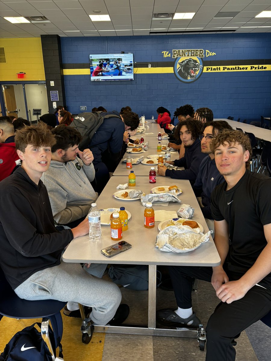 Mrs. Cruz tweet media