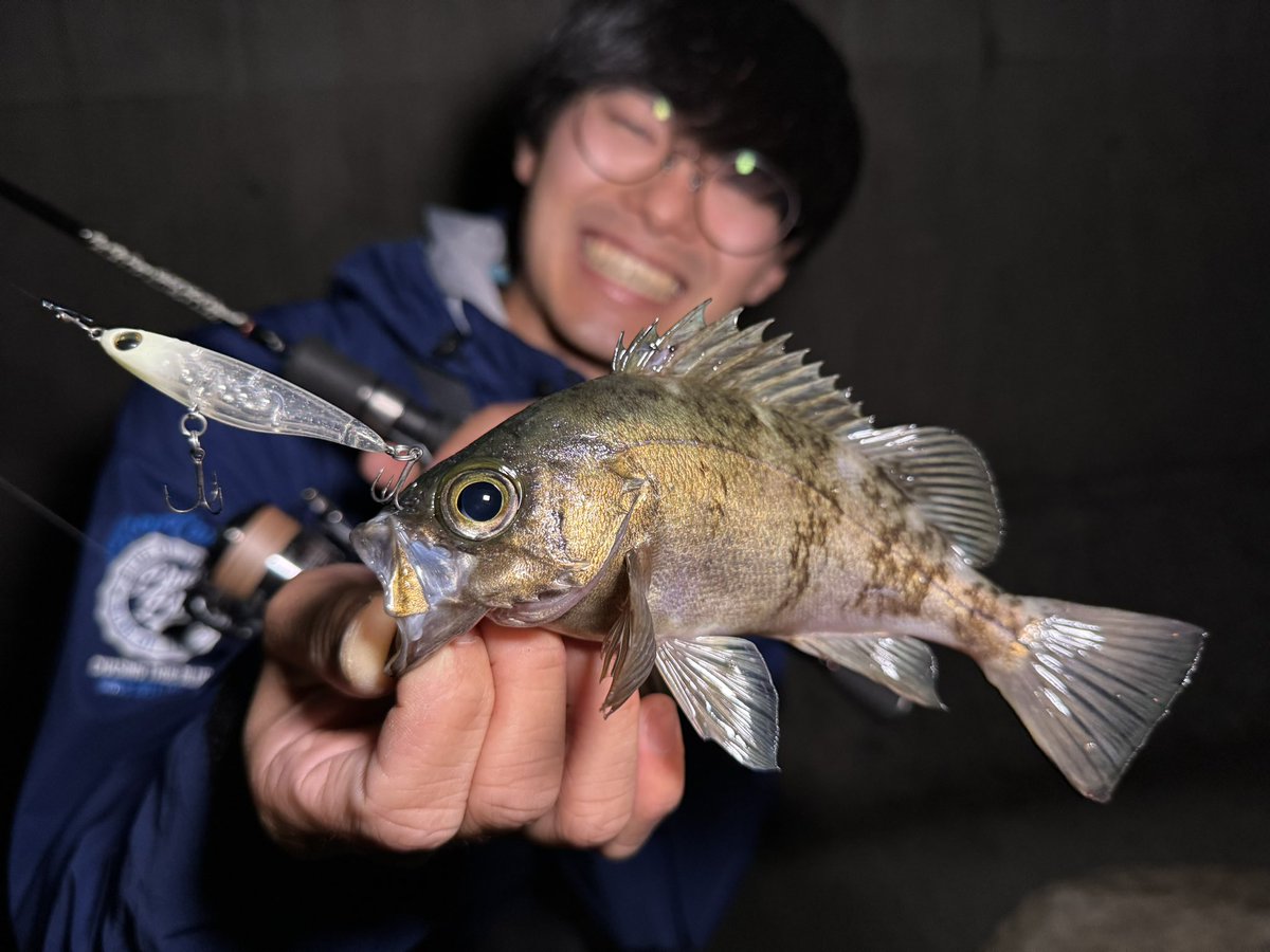 takuminn_13's tweet image. 人の竿借りて釣るやつ
#4s610sl #pro4