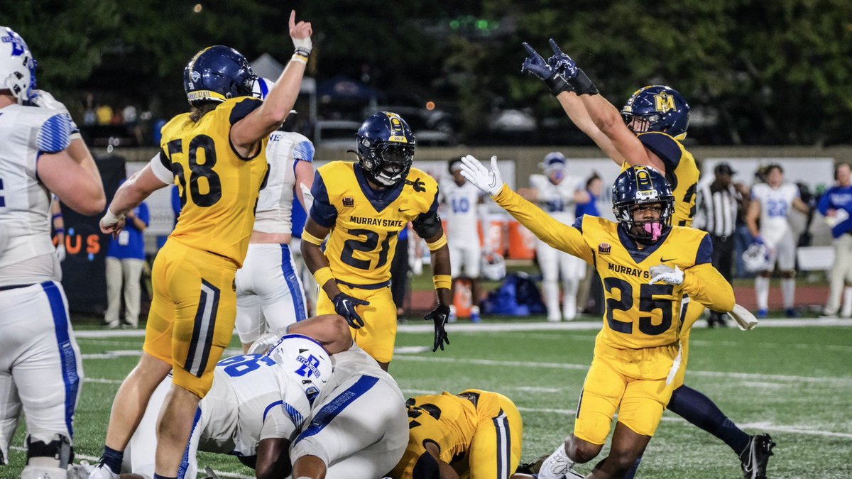 After a great workout and conversation with @CoachRoyston I am blessed to receive an offer to @racersfootball! @WrightJody @derekdonald91 @wcsPHScr @BielBryce @pagefootball @CSmithScout @wcsCOAthletics @d1highlights