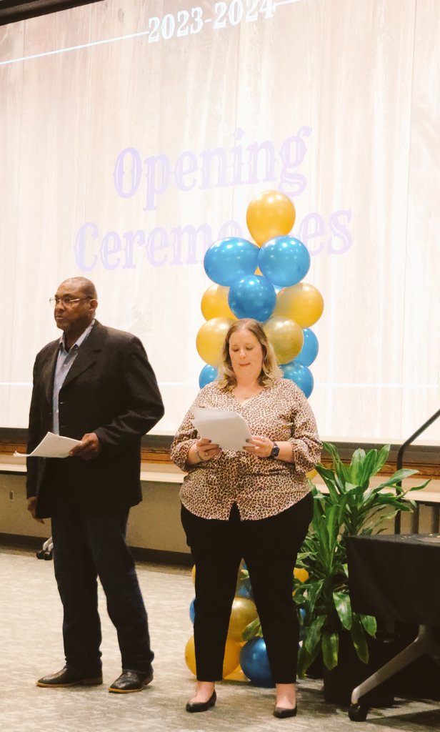 Dr. A. Mays tweet media