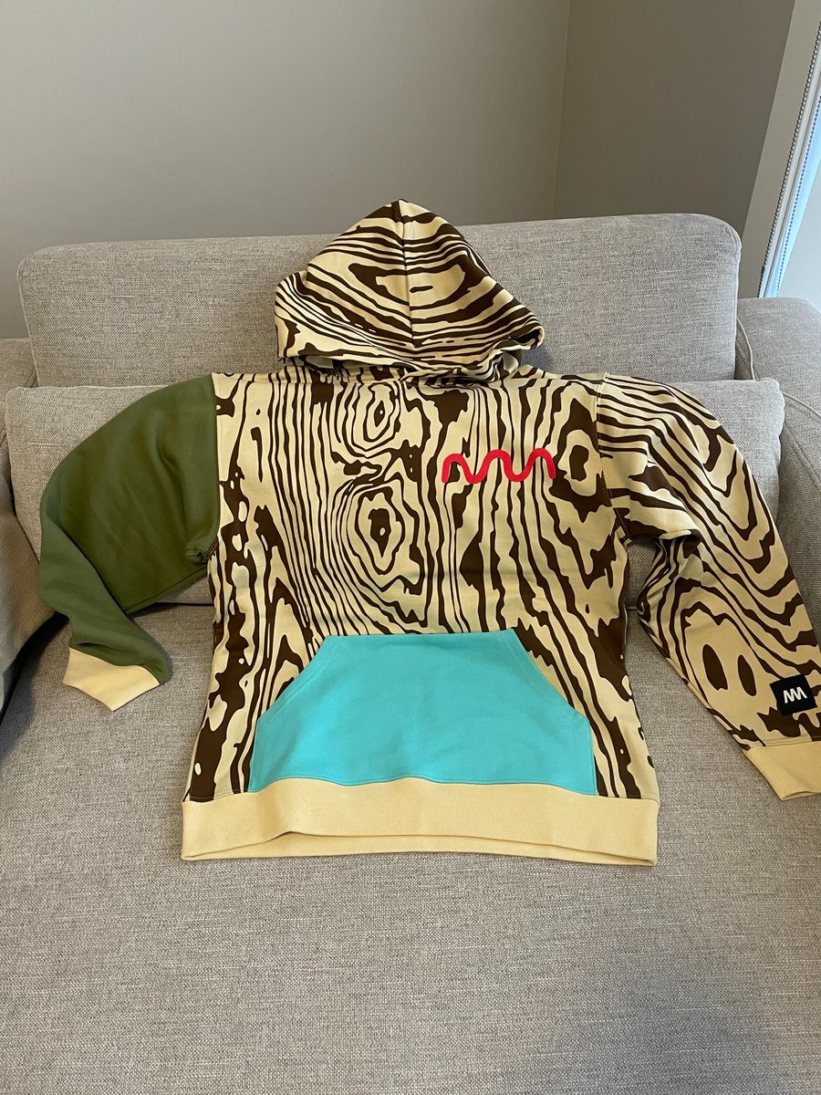 9digit's tweet image. .@mmERCH @mmERCH in hand!  Just awesome!